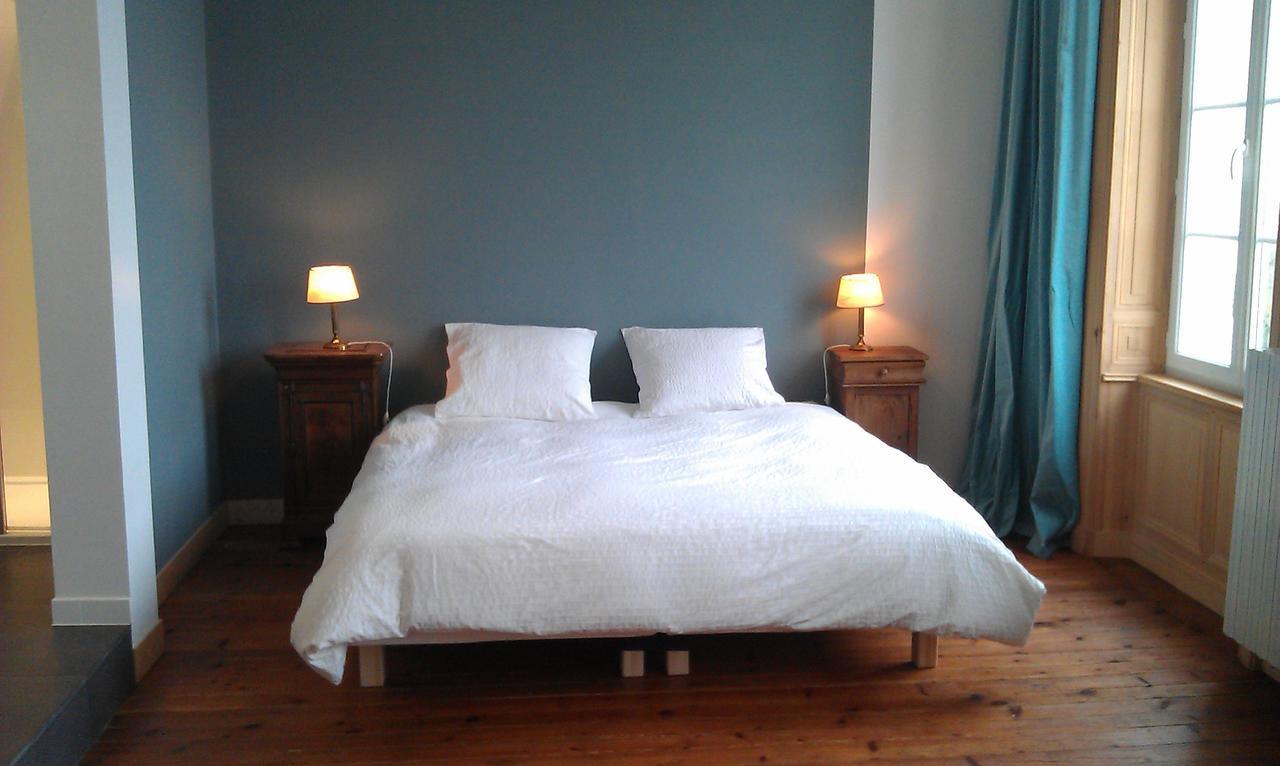 Bed and Breakfast Le Dojo Du Plessis Mareuil  Zimmer foto